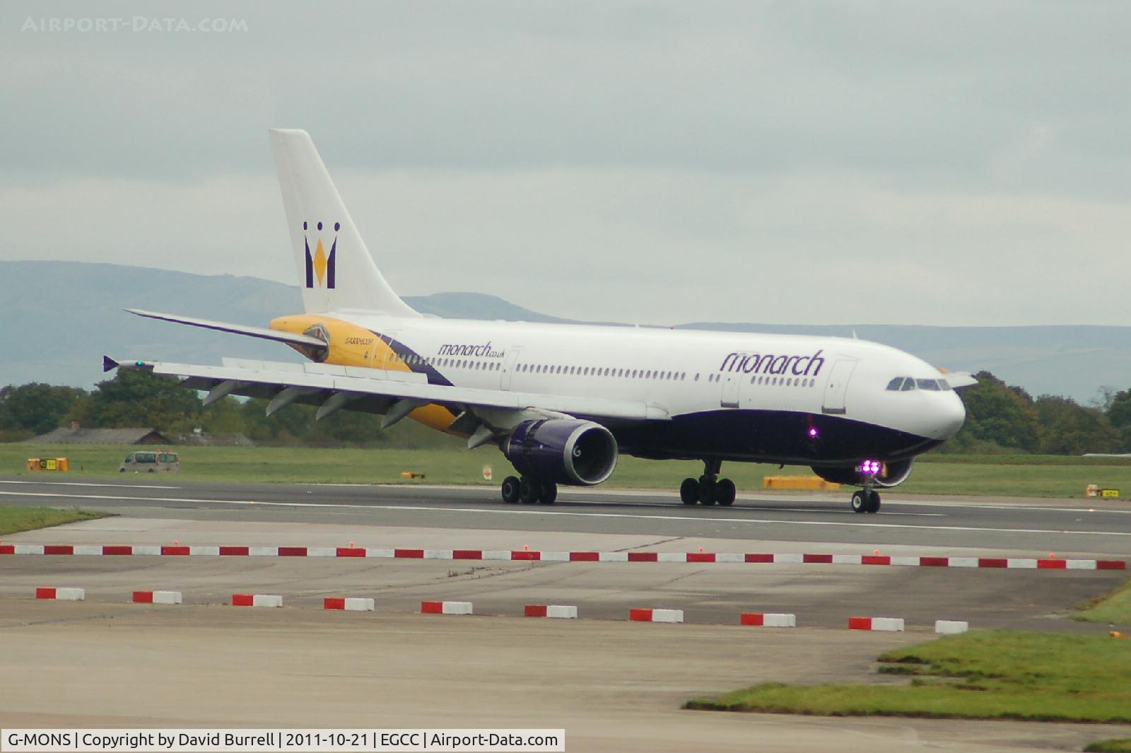 G-MONS, 1989 Airbus A300B4-605R C/N 556, Monarch Airbus A300B4-605R landing.
