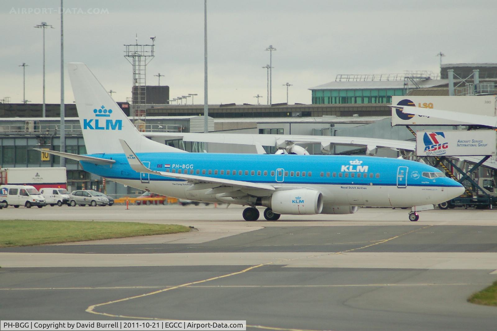 PH-BGG, 2009 Boeing 737-7K2 C/N 30367, KLM Boeing 737-7K2(WL) taxiing Manchester.