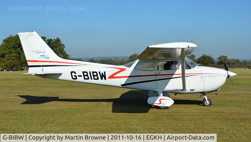 G-BIBW, 1978 Reims F172N Skyhawk C/N 1756, SHOT AT HEADCORN