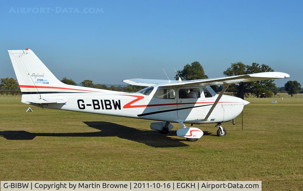 G-BIBW, 1978 Reims F172N Skyhawk C/N 1756, SHOT AT HEADCORN