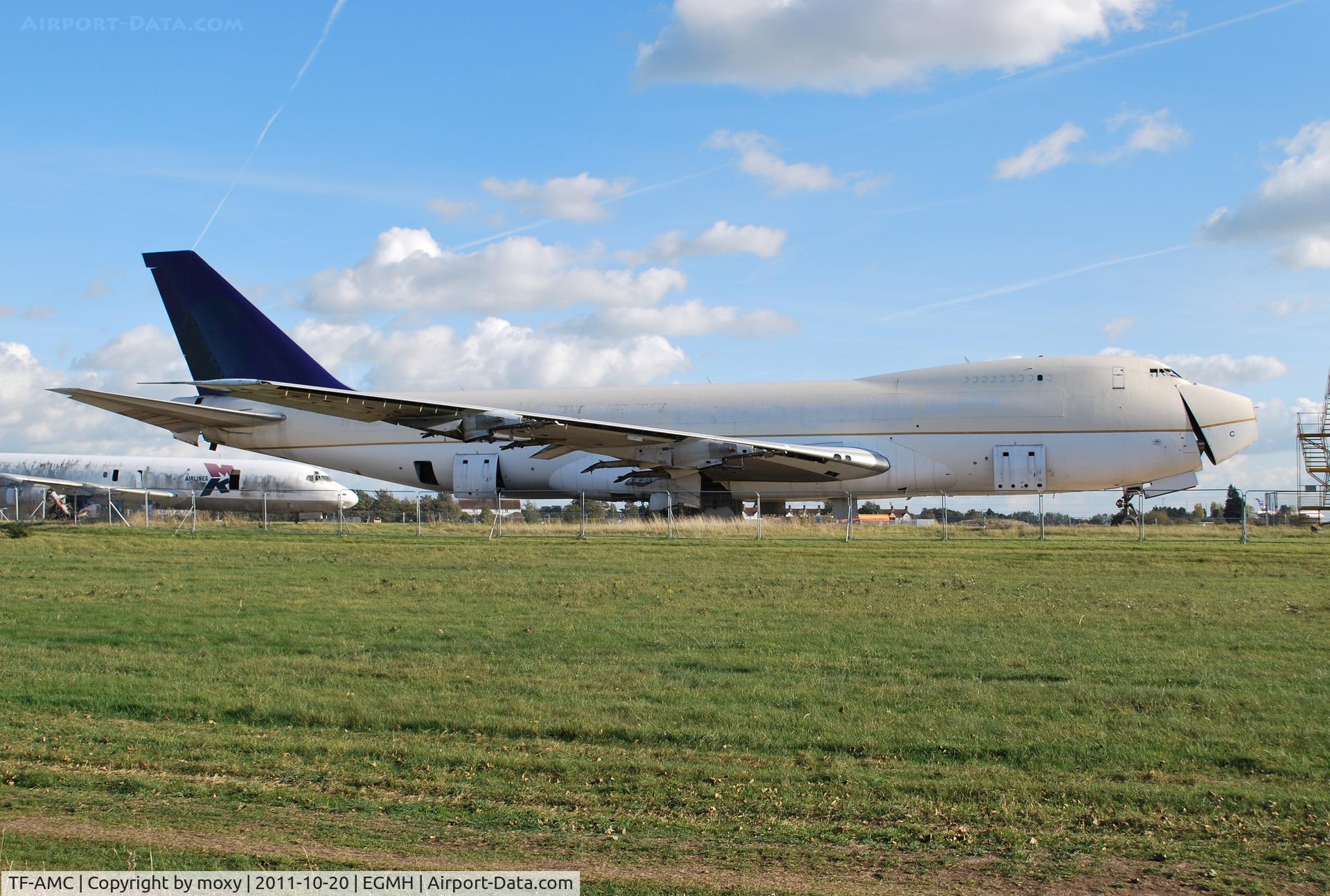 TF-AMC, 1979 Boeing 747-2B3F/SCD C/N 21835, Air Atlanta Icelandic B747 christmas tree at Manston.