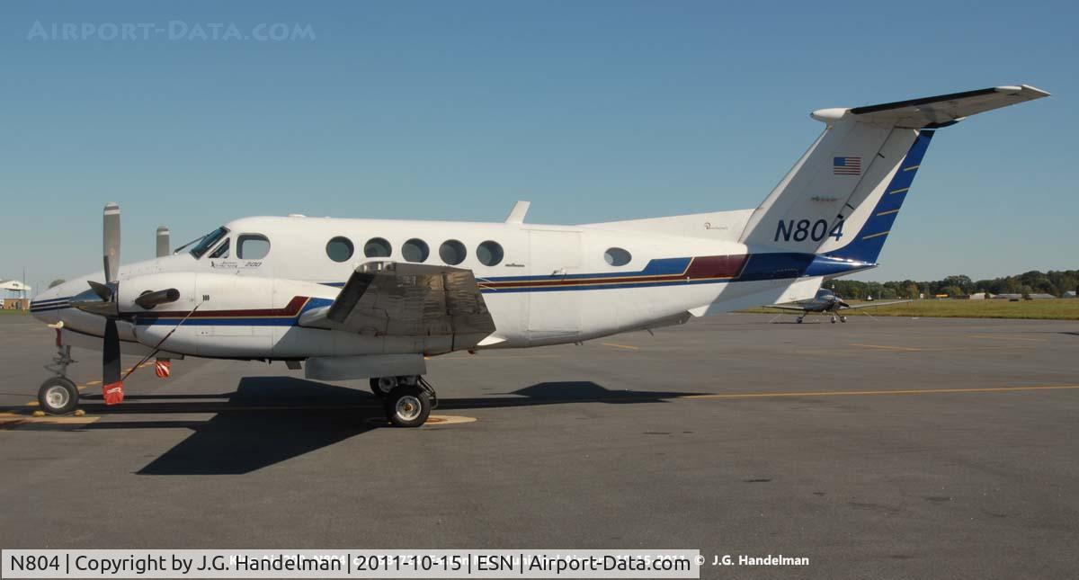N804, 1980 Beech 200 C/N BB-724, at Easton MD