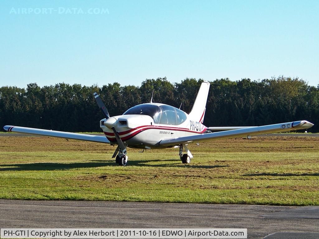 PH-GTI, 2000 Socata TB-20 GT C/N 2026, [Kodak Z812IS]