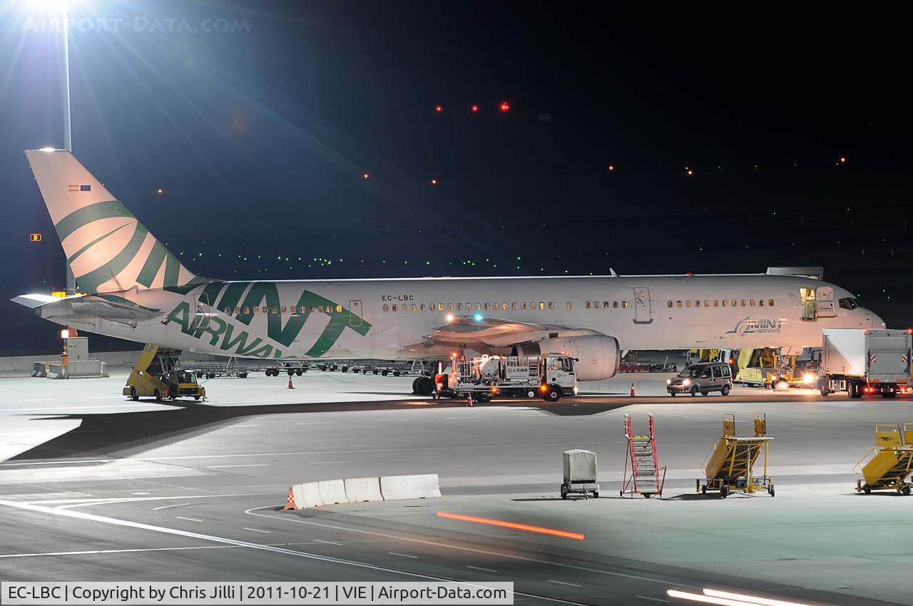 EC-LBC, 1996 Boeing 757-28A C/N 26276, Comtel Air