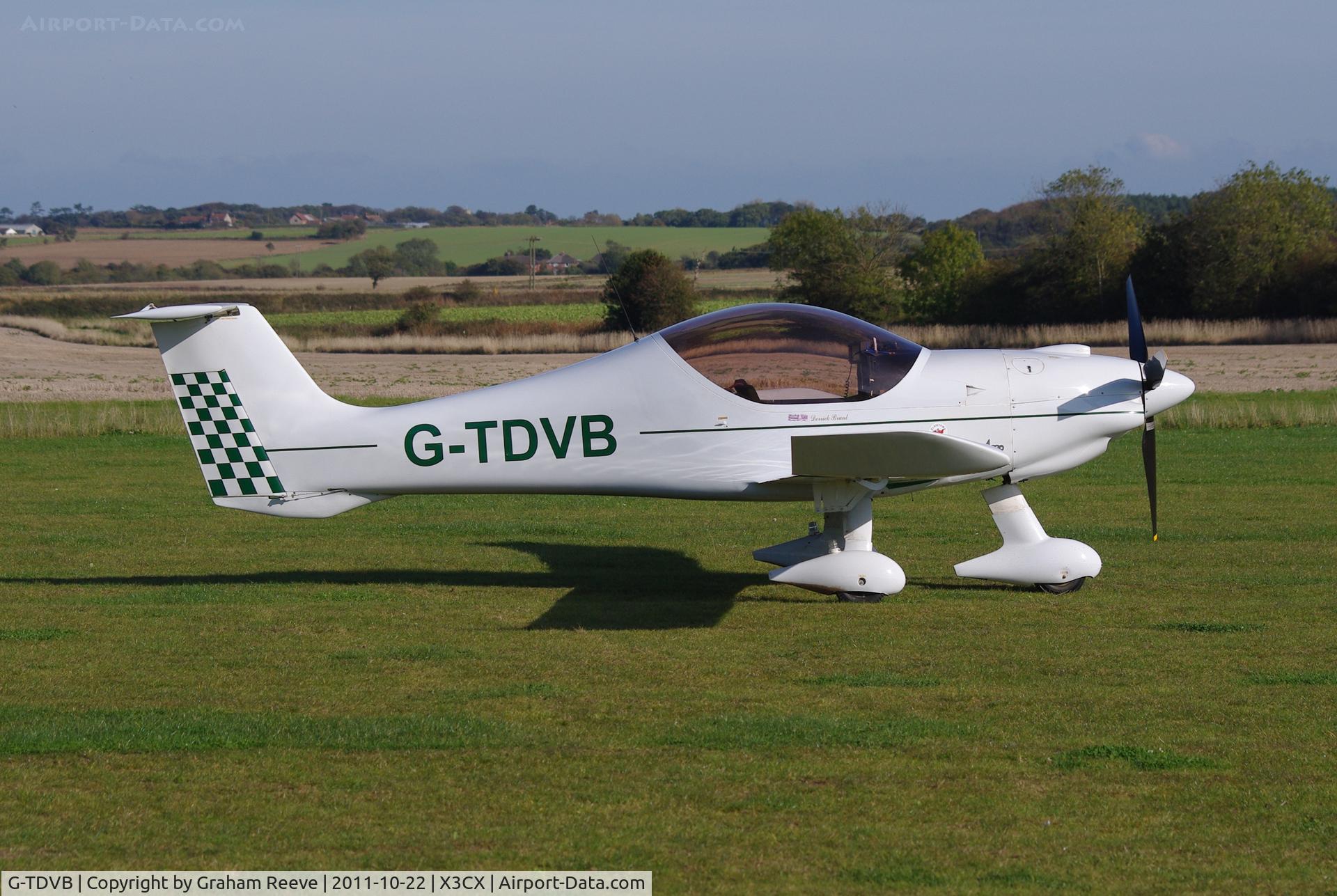 G-TDVB, 2004 Dyn'Aero MCR-01 Banbi C/N PFA 301B-14015, Parked at Northrepps.