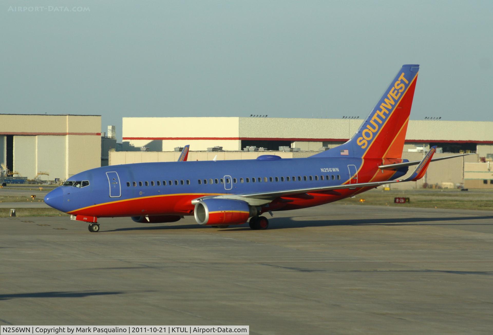 N256WN, 2006 Boeing 737-7H4 C/N 32514, Boeing 737-700