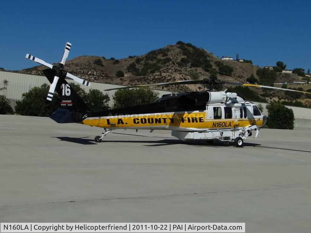 N160LA, 2000 Sikorsky S-70A Firehawk C/N 702453, Waiting for a call out