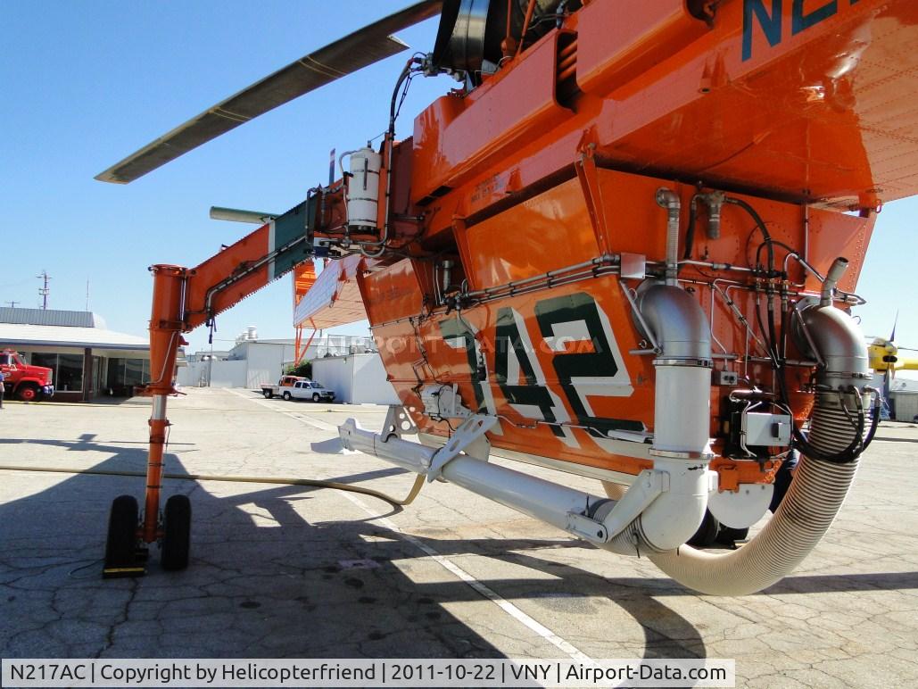 N217AC, 1968 Sikorsky CH-54A Tarhe C/N 64064, Showing the 