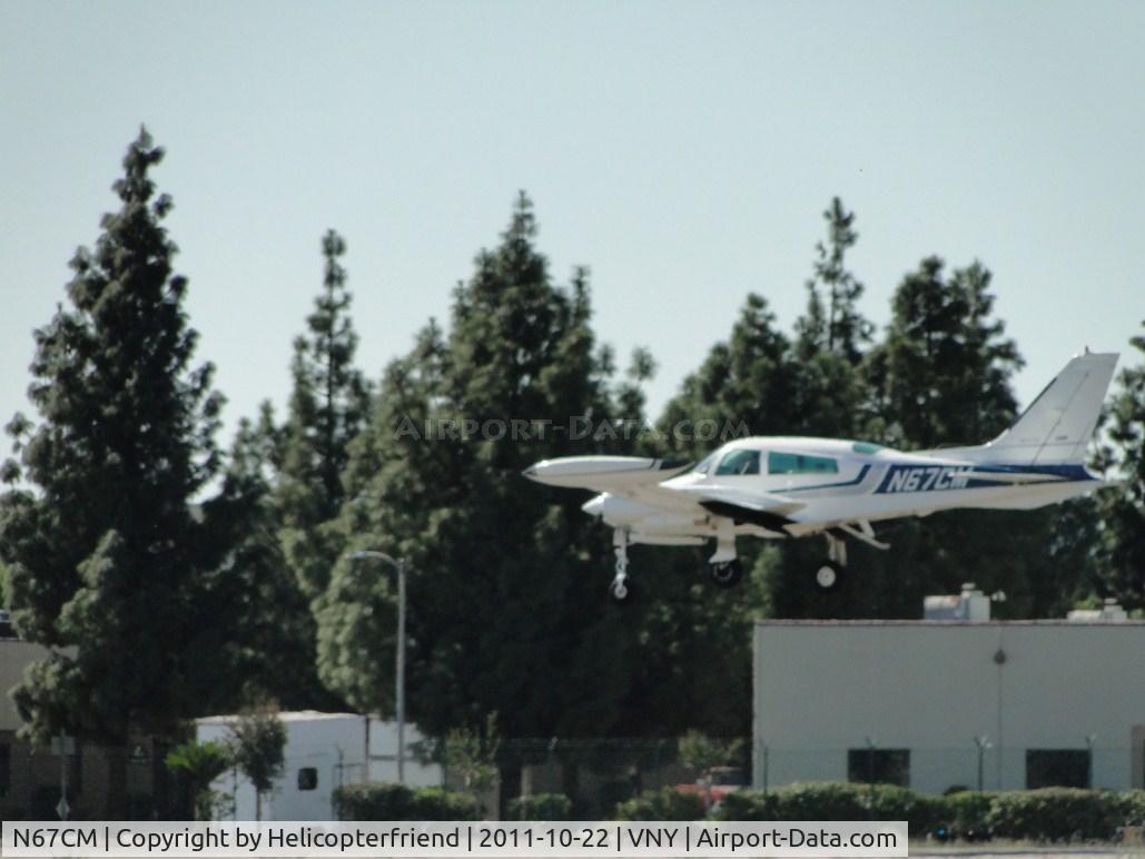N67CM, 1973 Cessna 310Q C/N 310Q0977, Taking off from runway 16R