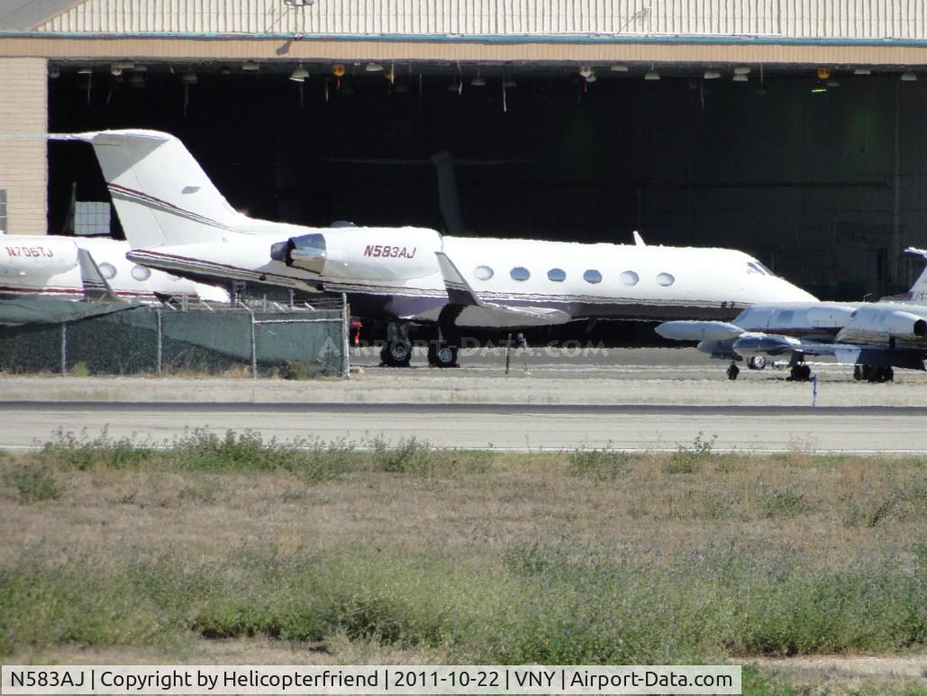 N583AJ, 1992 Gulfstream Aerospace G-IV C/N 1184, Parked