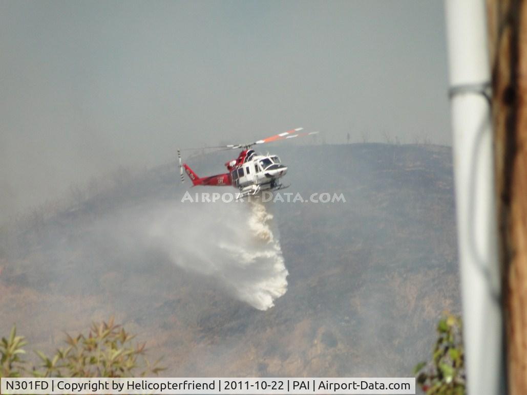 N301FD, 2004 Bell 412EP C/N 36329, Dropping water on the 