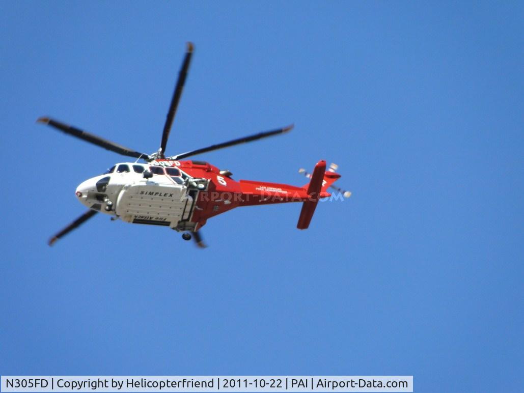 N305FD, 2008 AgustaWestland AW-139 C/N 41009, Starting it's approach to the fire to drop it's water