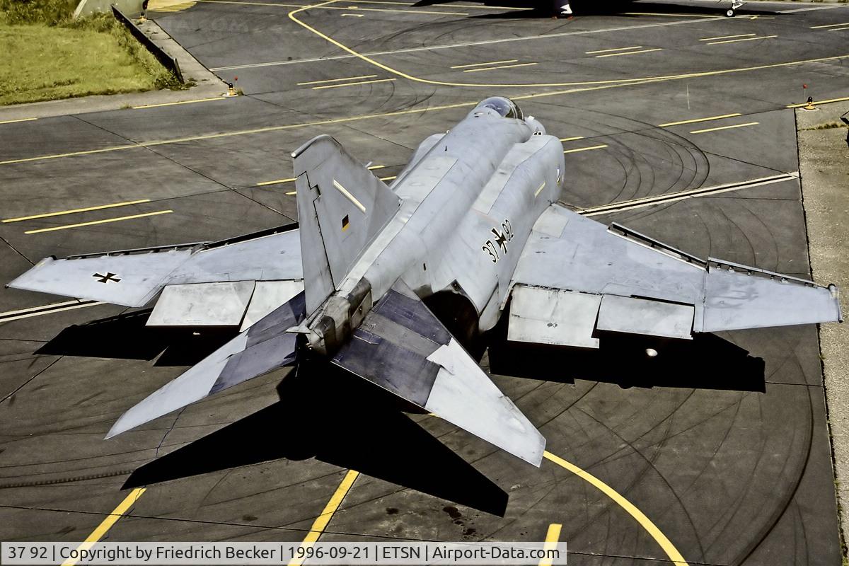 37 92, 1972 McDonnell Douglas F-4F Phantom II C/N 4581, static display