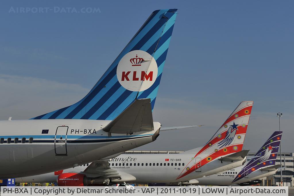 PH-BXA, 1998 Boeing 737-8K2 C/N 29131, KLM Boeing 737-800