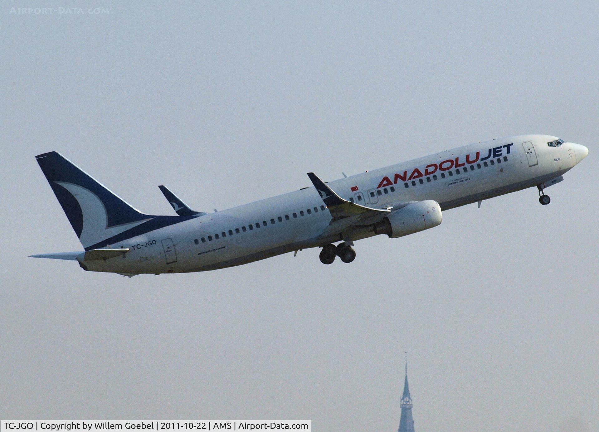 TC-JGO, 2006 Boeing 737-8F2 C/N 34413, Take off from Schiphol Airport