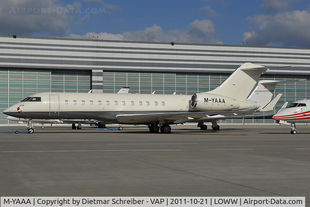 M-YAAA, Bombardier BD-700-1A10 Global Express C/N 9136, Globalexpress
