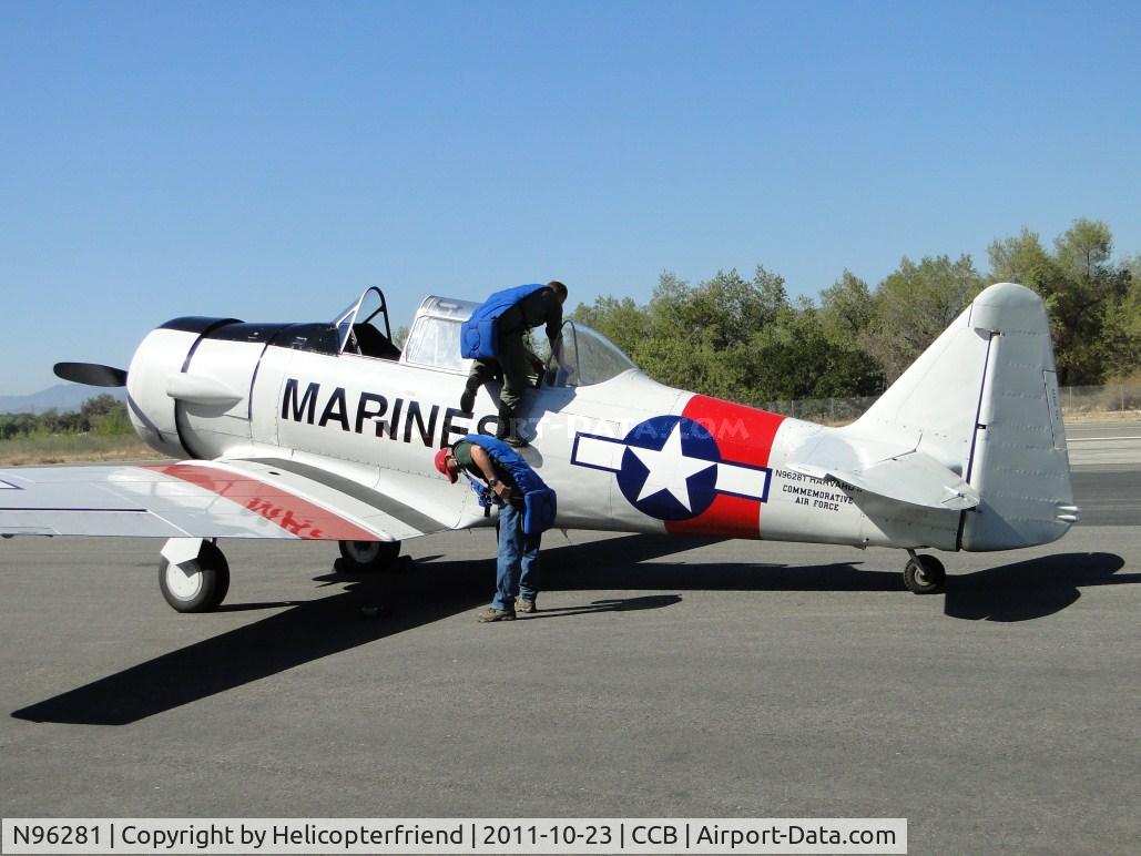 N96281, 1976 North American AT-6C Harvard IIA C/N 3832, Getting parachutes on and getting ready to fly