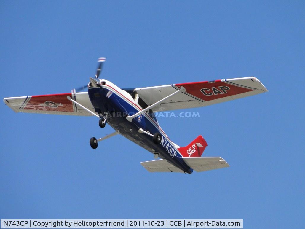 N743CP, 2006 Cessna 182T Skylane C/N 18281800, Passing overhead and westbound