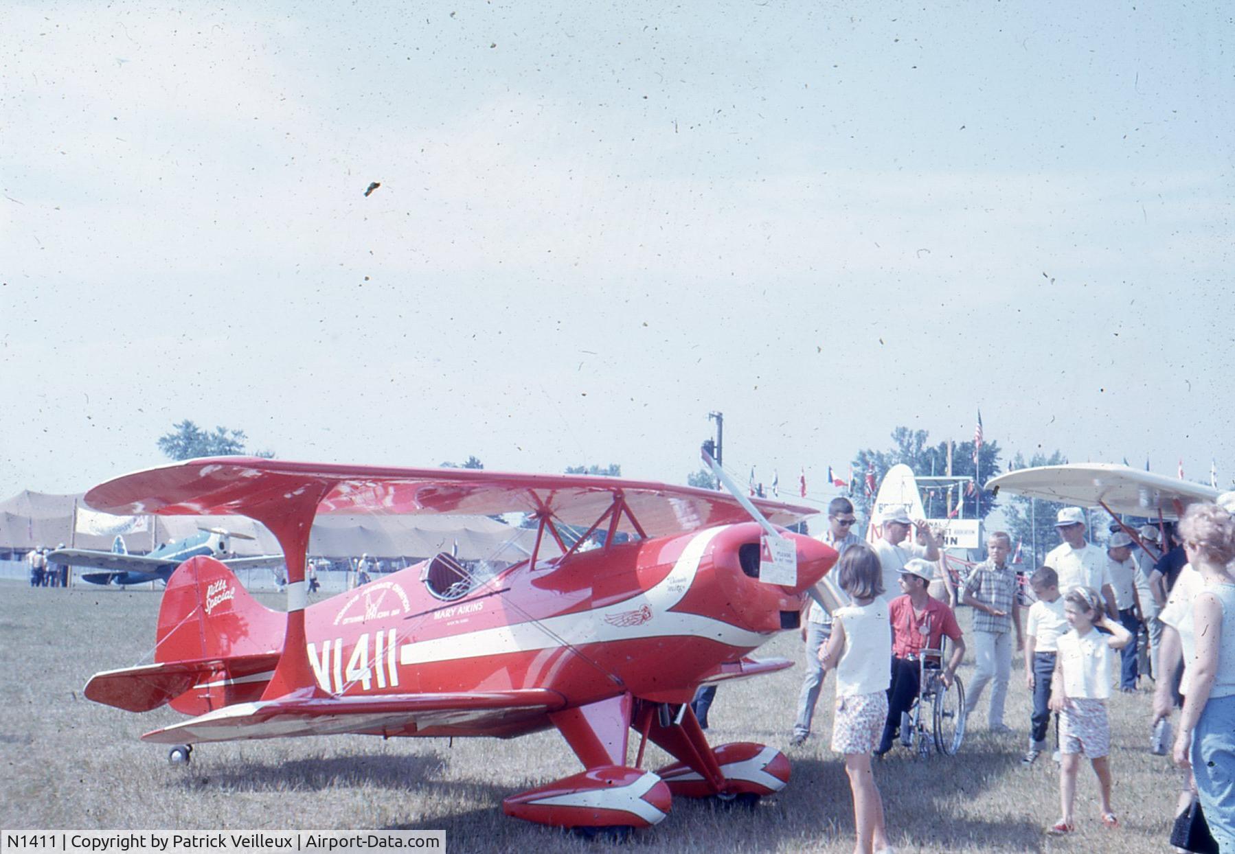 N1411, 1963 Pitts S-1 Special C/N 1111, old picture from my grand father
