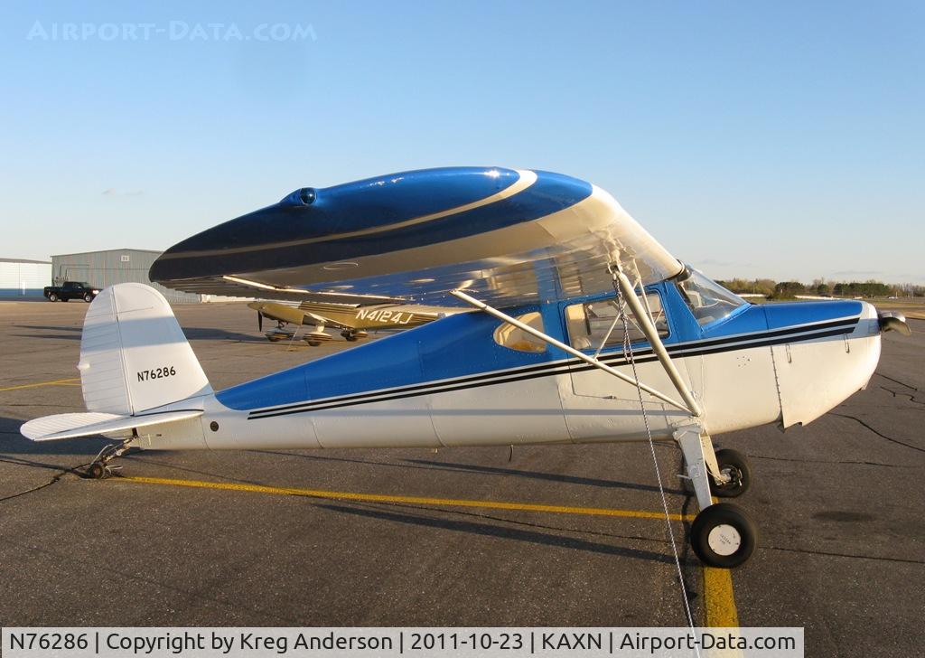 N76286, Cessna 140 C/N 10700, Cessna 140 on the line.