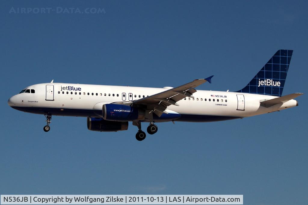 N536JB, 2002 Airbus A320-232 C/N 1784, visitor
