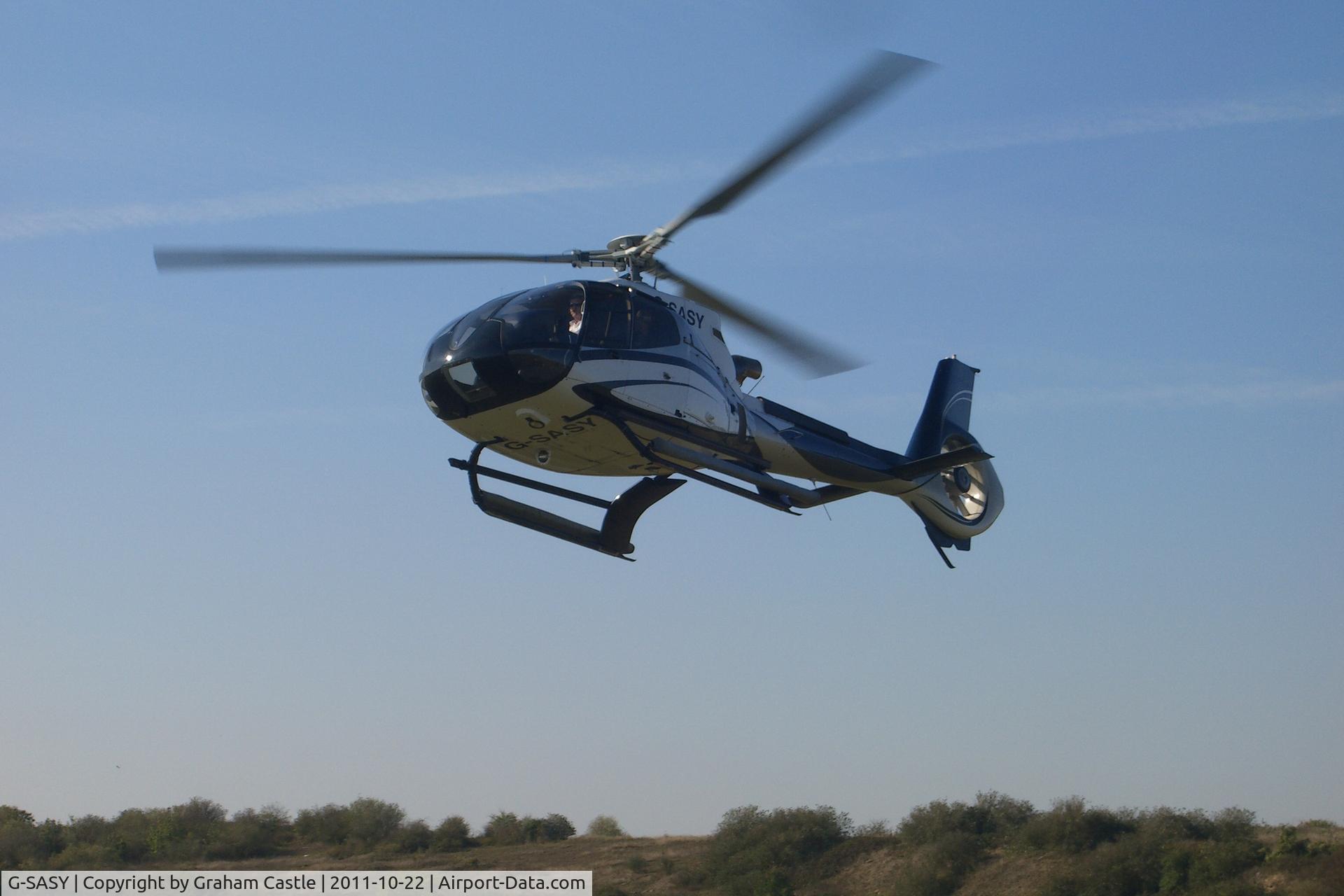 G-SASY, 2009 Eurocopter EC-130B-4 (AS-350B-4) C/N 4760, Thames River Cruise from Damyns Hall Airfield