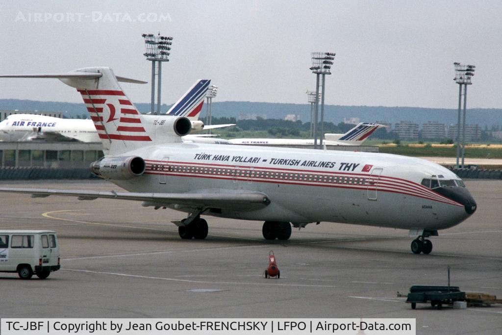 TC-JBF, 1974 Boeing 727-2F2 C/N 20980/1085, Turkish at Orly sud