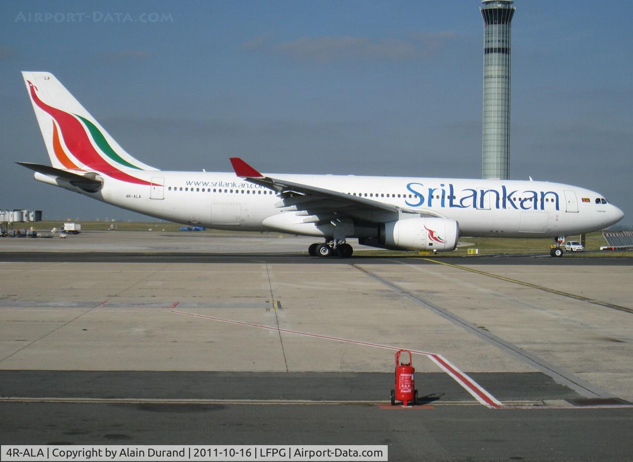 4R-ALA, 1999 Airbus A330-243 C/N 303, Substitution to the regular 343