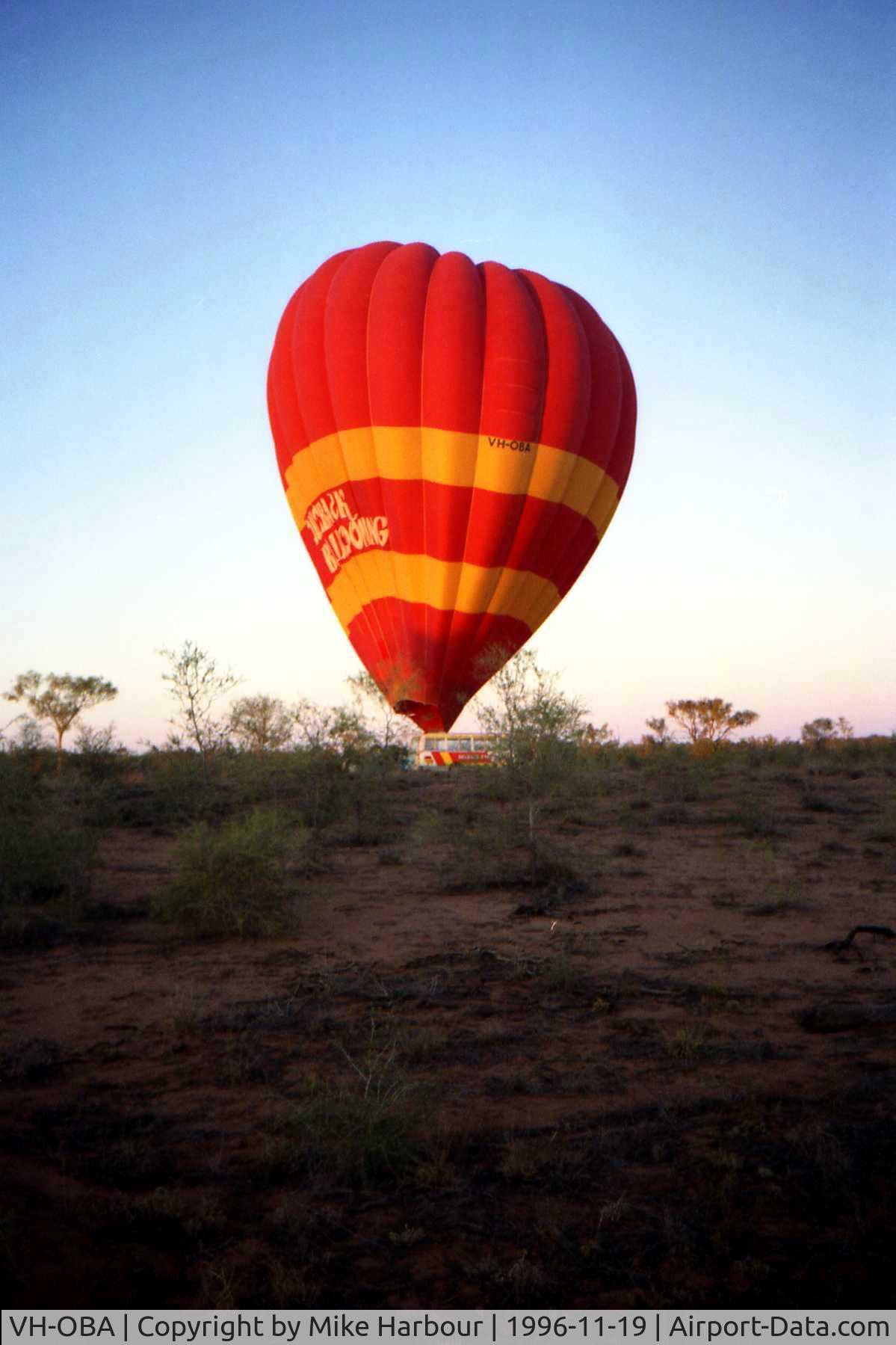 VH-OBA, 1993 Kavanagh Balloons E-300 C/N KB112, Envelope collapsing after landing. Near alice spring, NT, Australia.