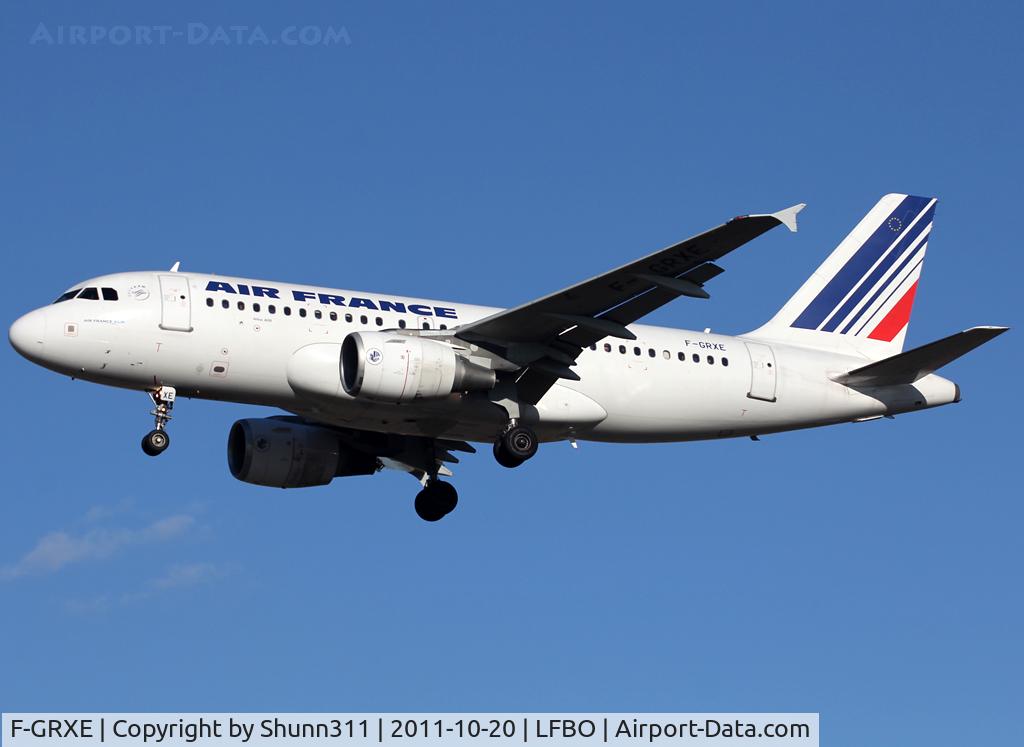 F-GRXE, 2002 Airbus A319-111 C/N 1733, Landing rwy 32L