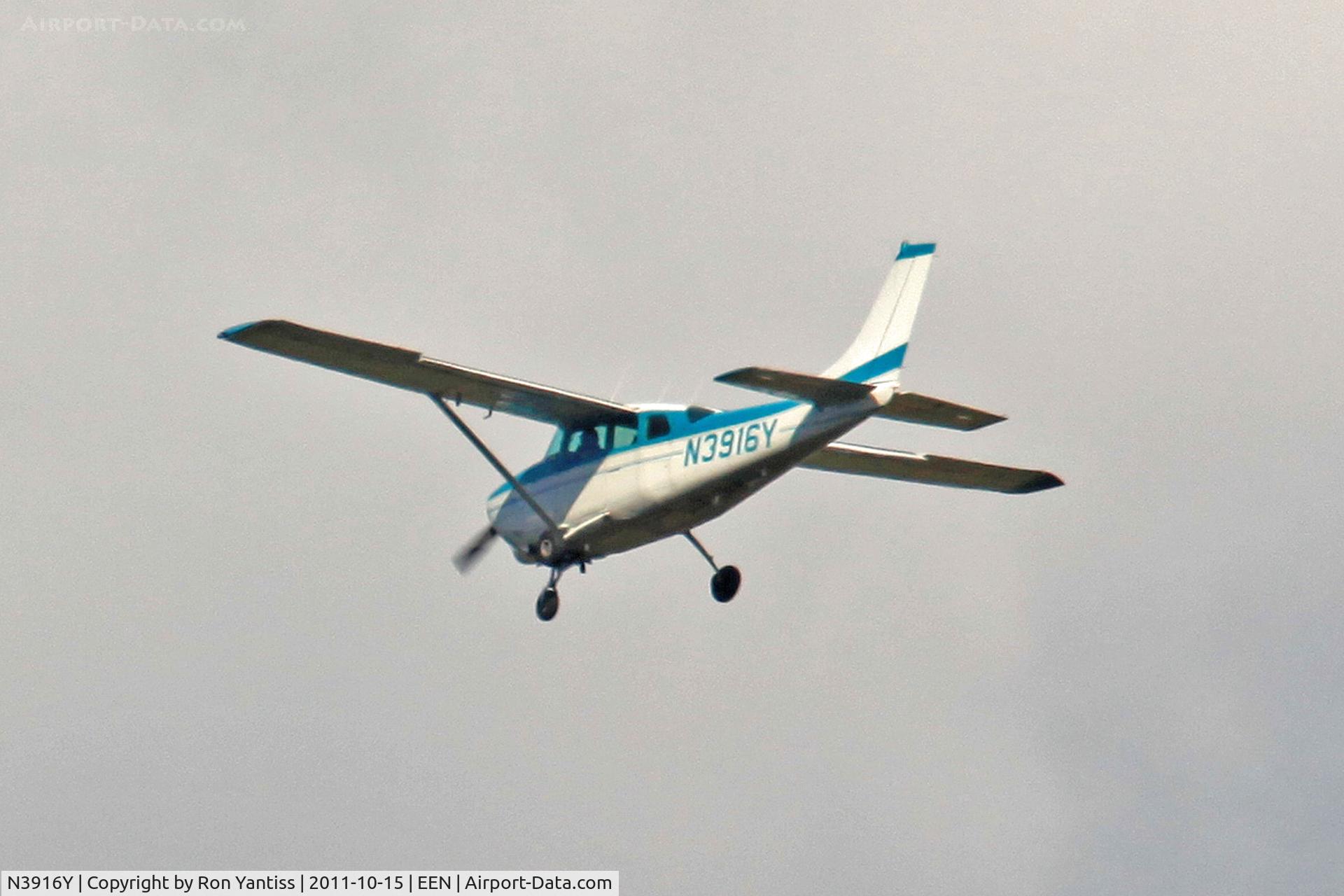 N3916Y, 1964 Cessna 210D Centurion C/N 21058416, On final approach, runway 02 Dillant-Hopkins Airport, Keene, NH