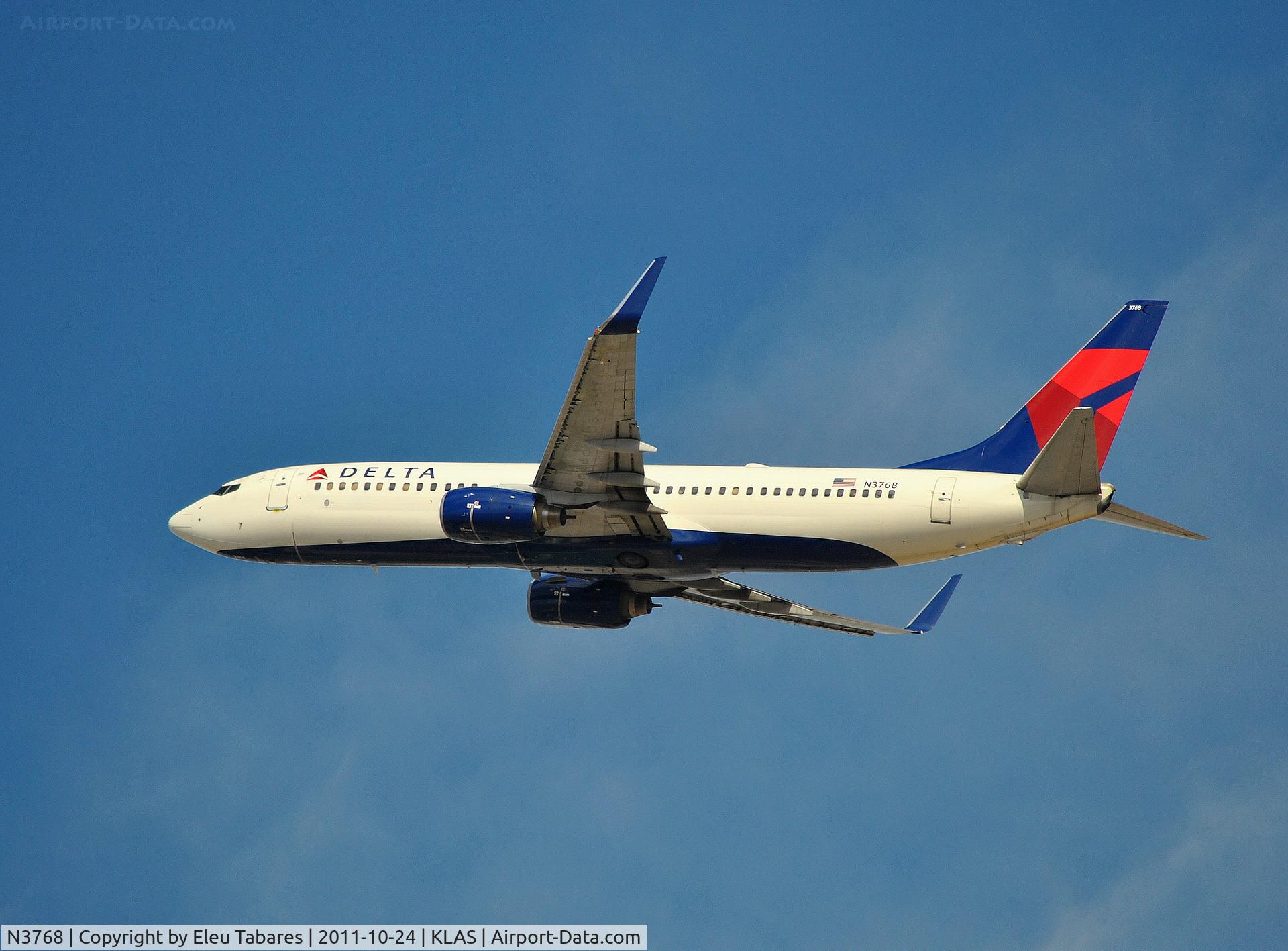 N3768, 2002 Boeing 737-832 C/N 29630, Taken over McCarran Internatioinal Airport.