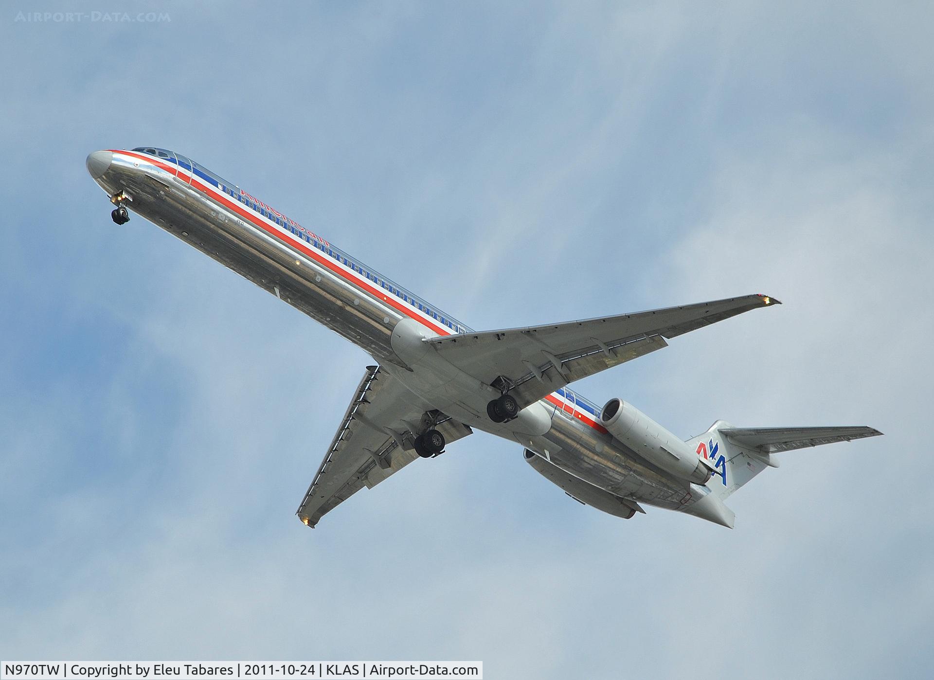 N970TW, 1999 McDonnell Douglas MD-83 (DC-9-83) C/N 53620, Taken over McCarran International Airport.