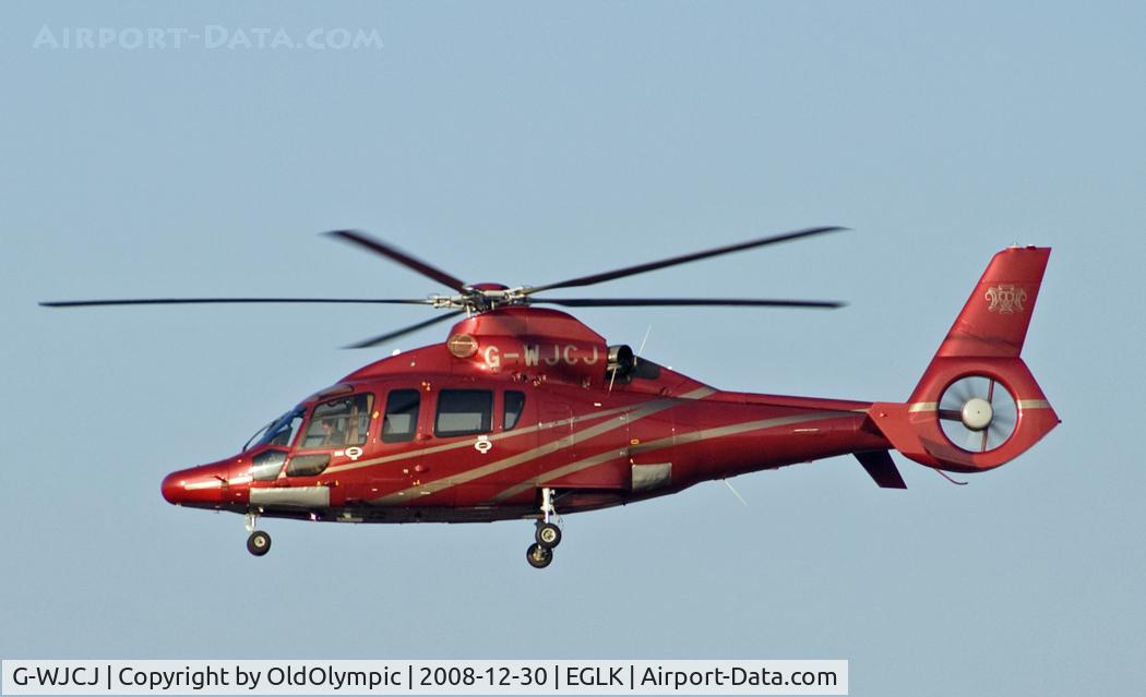 G-WJCJ, 2006 Eurocopter EC-155B-1 C/N 6748, On finals Blackbushe