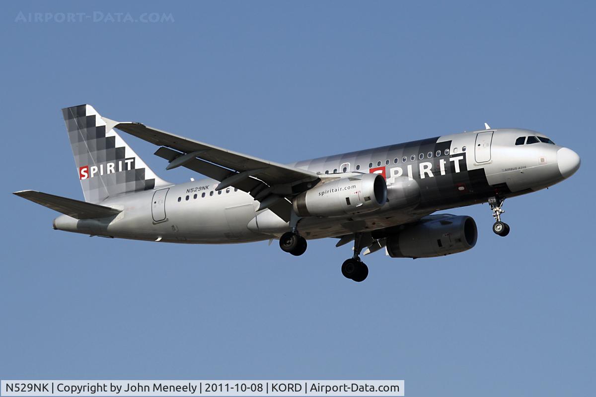 N529NK, 2007 Airbus A319-132 C/N 3007, 14R approach