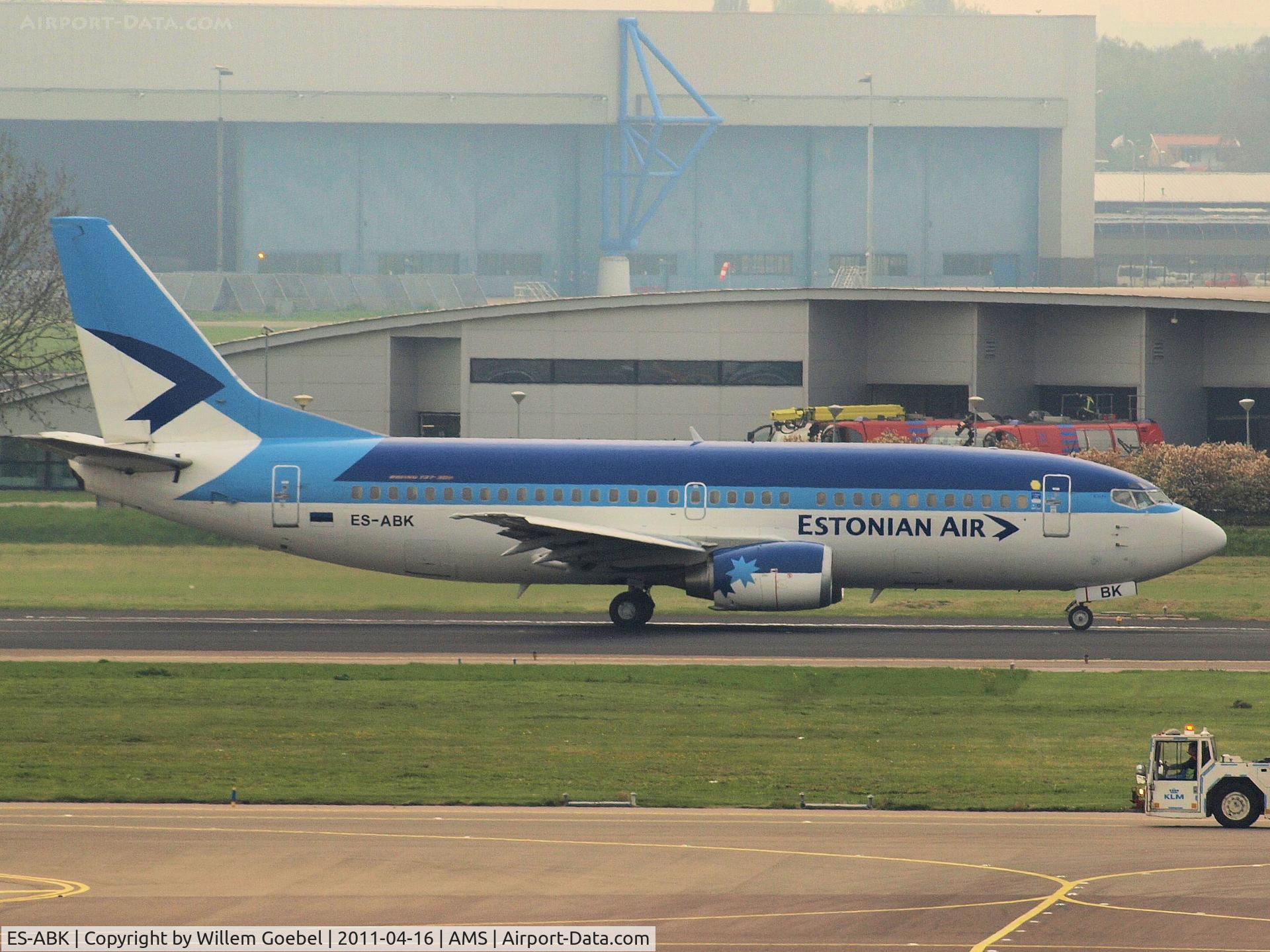 ES-ABK, 1998 Boeing 737-36N C/N 28572, Ready for take off from Schiphol Airport