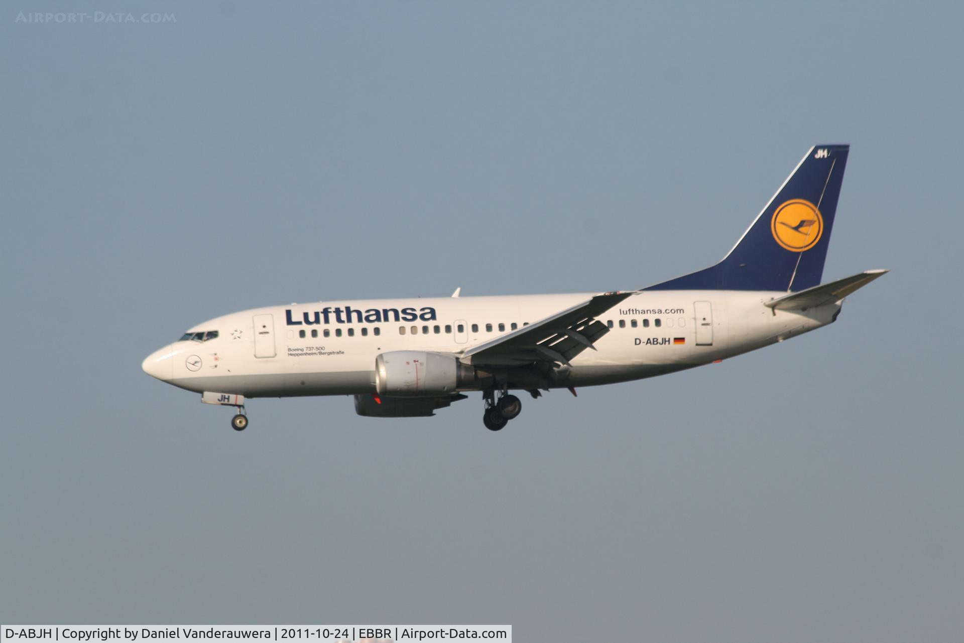 D-ABJH, 1991 Boeing 737-530 C/N 25357, Flight LH1008 is descending to RWY 20