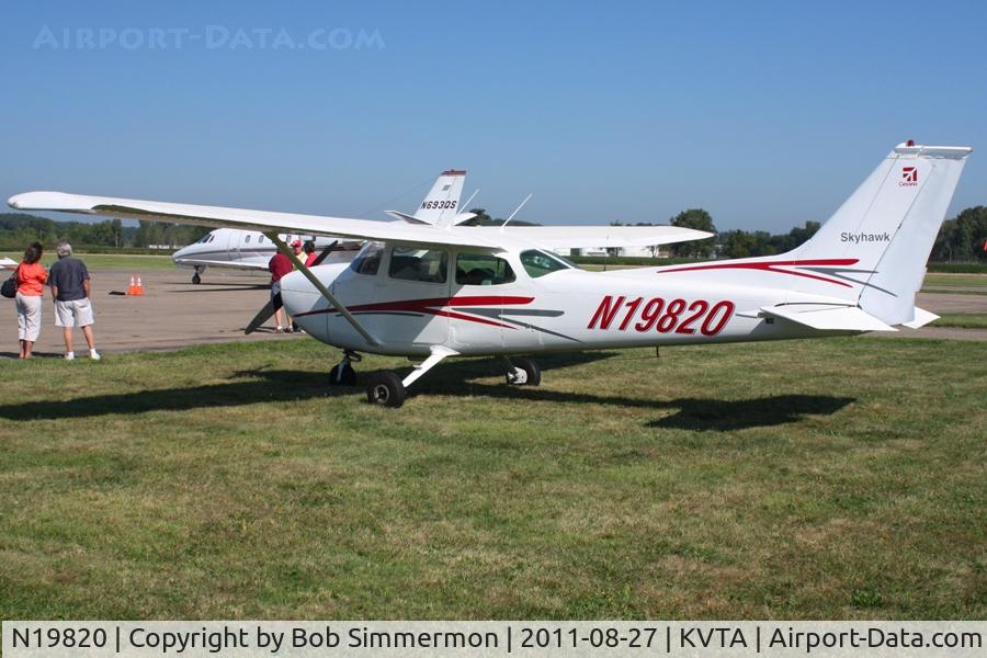 N19820, 1973 Cessna 172M Skyhawk C/N 17260783, At the EAA fly-in - Newark, Ohio