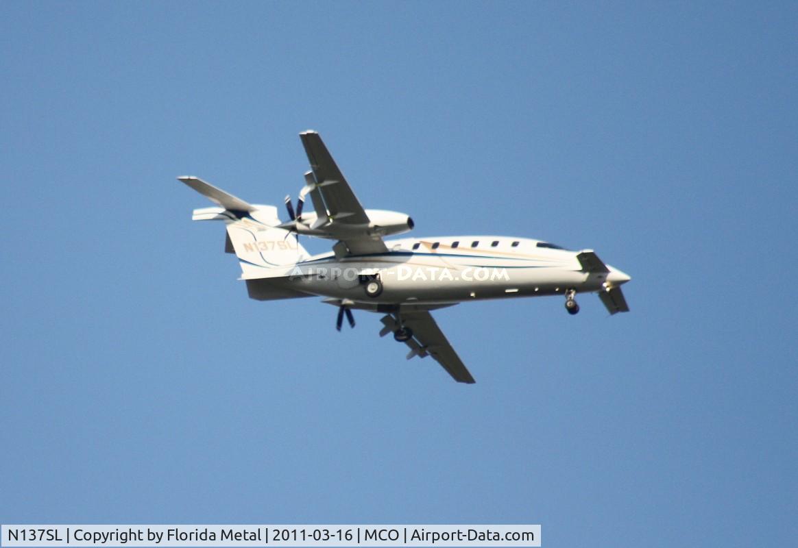N137SL, 2005 Piaggio P-180 C/N 1102, P-180