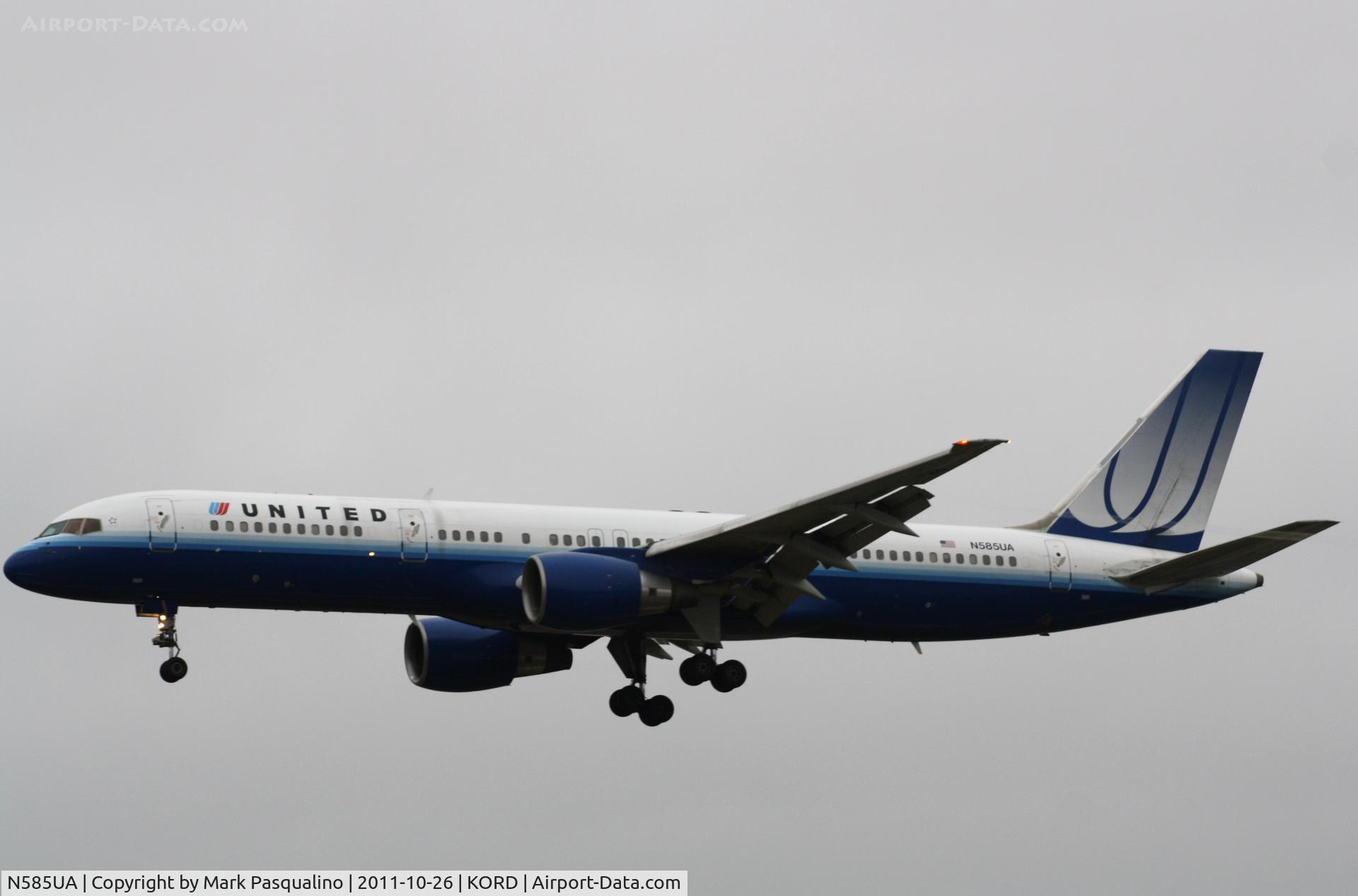 N585UA, 1993 Boeing 757-222 C/N 26709, Boeing 757-200