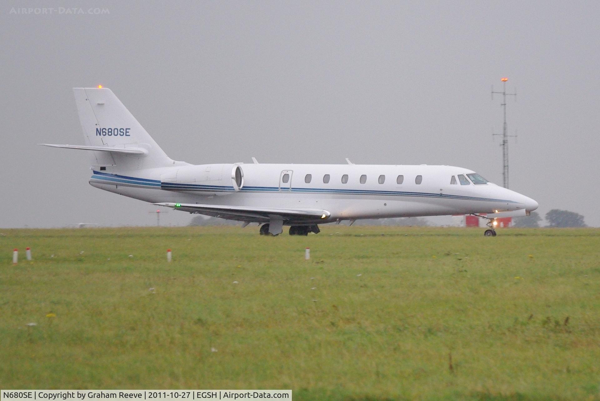 N680SE, 2006 Cessna 680 Citation Sovereign C/N 680-0078, Just landed.