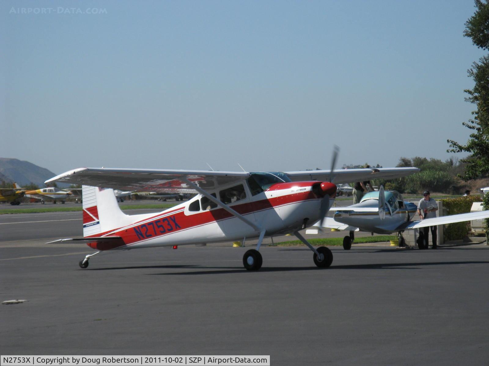 N2753X, 1965 Cessna 180H Skywagon C/N 18051553, 1965 Cessna 180H, Continental O-470 230 Hp, taxi