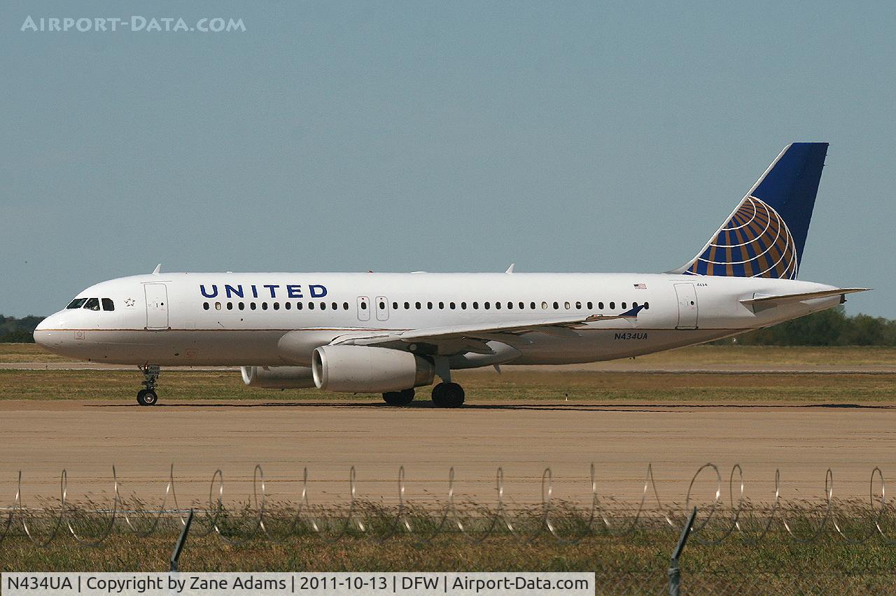 N434UA, 1996 Airbus A320-232 C/N 592, United Airlines at DFW Airport