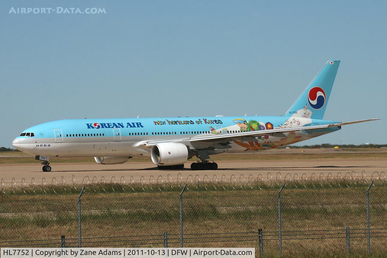 HL7752, 2007 Boeing 777-2B5/ER C/N 34211, Korean Air at DFW Airport