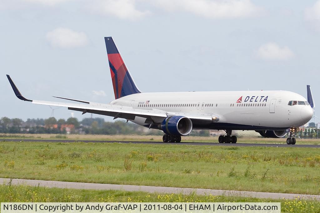 N186DN, 1995 Boeing 767-332 C/N 27962, Delta Airlines 767-300