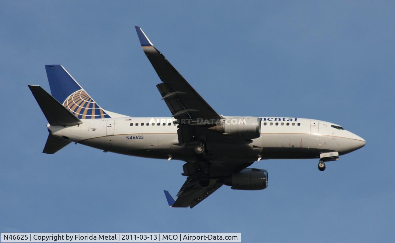 N46625, 1995 Boeing 737-524 C/N 27529, Continental 737-500