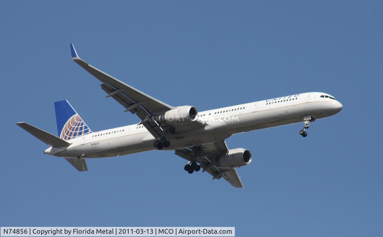 N74856, 2004 Boeing 757-324 C/N 32815, United 757-300