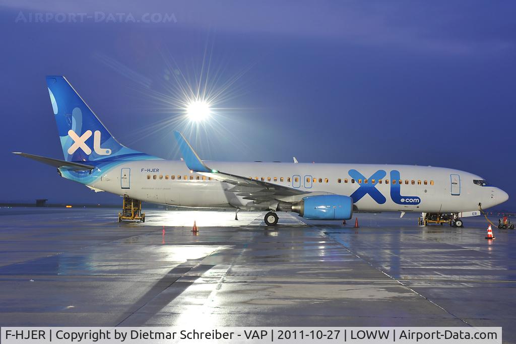 F-HJER, 2002 Boeing 737-86N C/N 32736, XL France Boeing 737-800