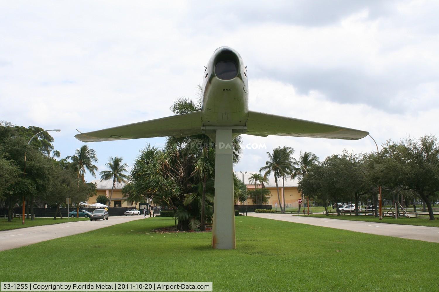 53-1255, 1953 North American F-86H Sabre C/N 203-27, F-86H on a pole near Downtown Ft. Lauderdale FL