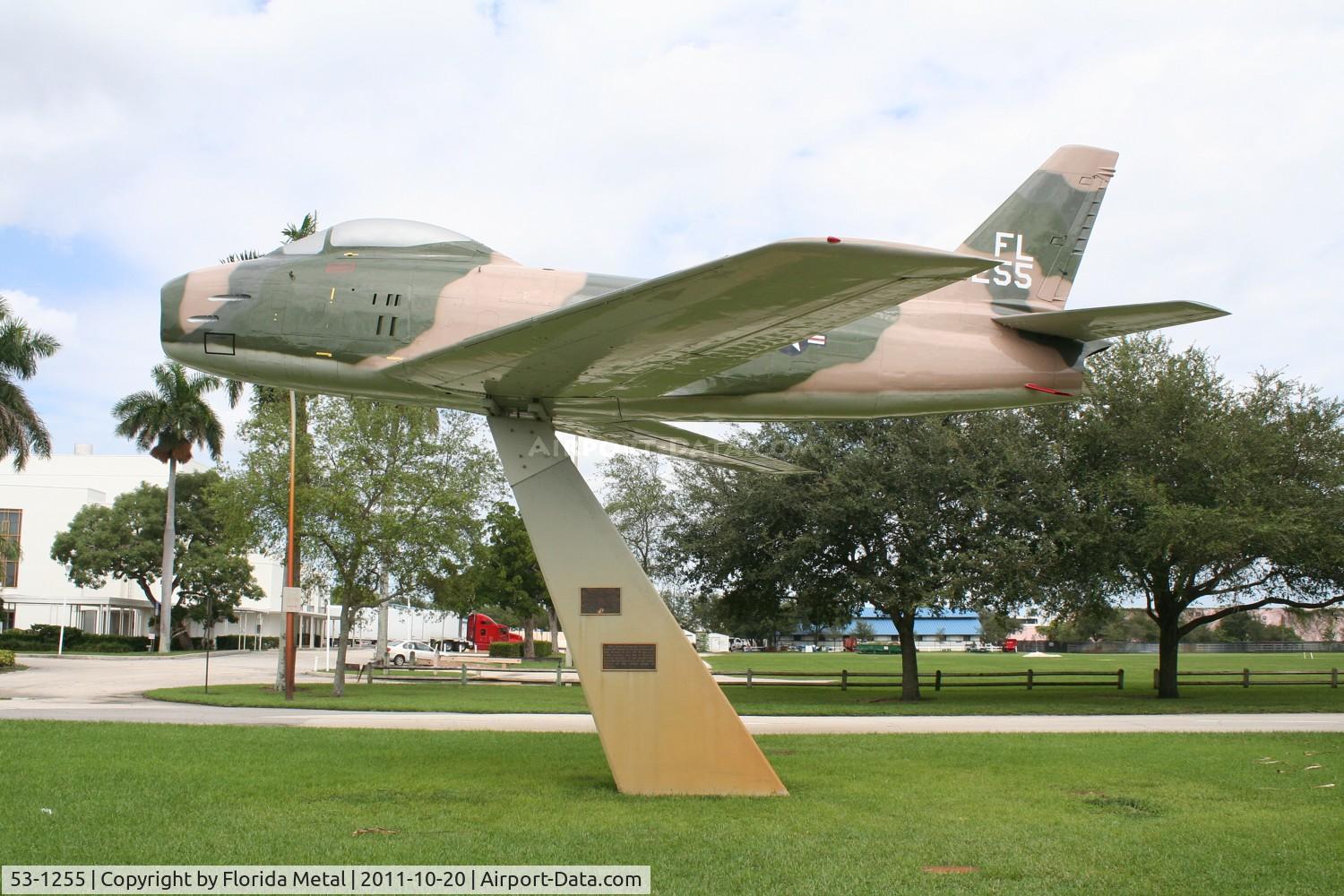 53-1255, 1953 North American F-86H Sabre C/N 203-27, F-86H on pole near Ft. Lauderdale